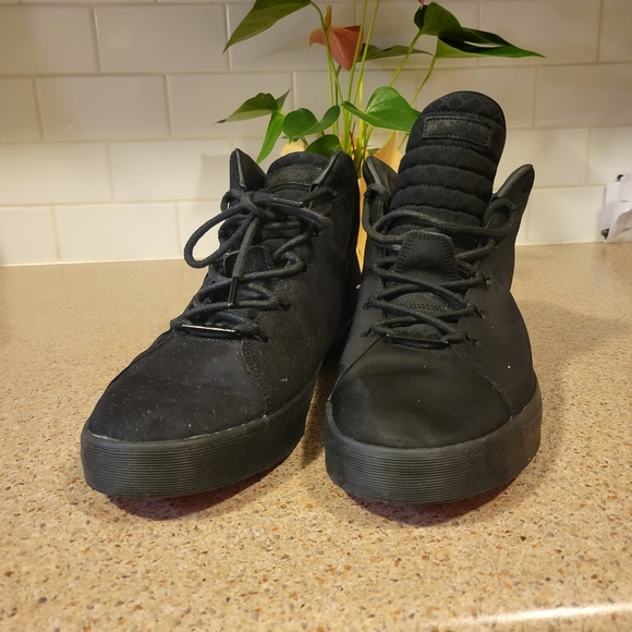 Lebron lights out - Picture 3 of 5